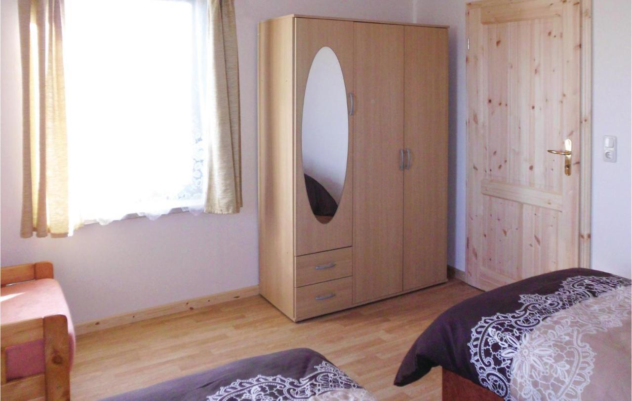 1 Bedroom Amazing Apartment In Settin エクステリア 写真